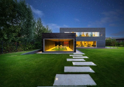 Новый современный дом в хорошей локации