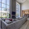 thumb_image_0