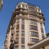 thumb_image_0
