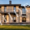 thumb_image_0