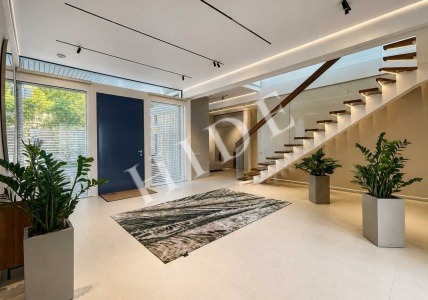 product_image_1