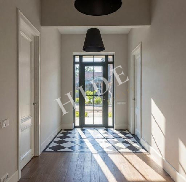 product_image_1