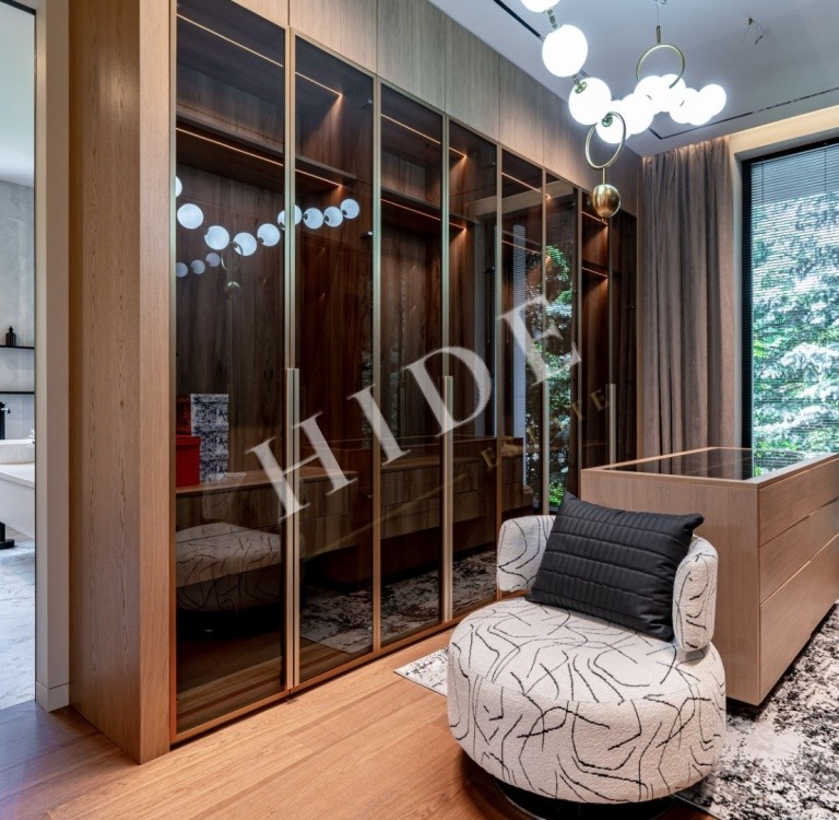 product_image_1